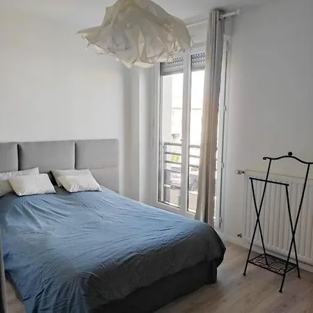 Дом отдыха Maison Chaleureuse Avec Jardin Agreable & Parking Aux Portes De Nantes, 30 Minutes De L'ocean Atlantique *